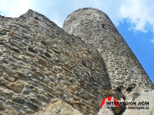 Frýdštejn hrad