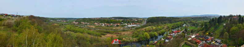 Panorama z hradu Michalovice