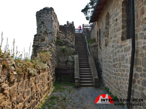 Hrad Valdštejn