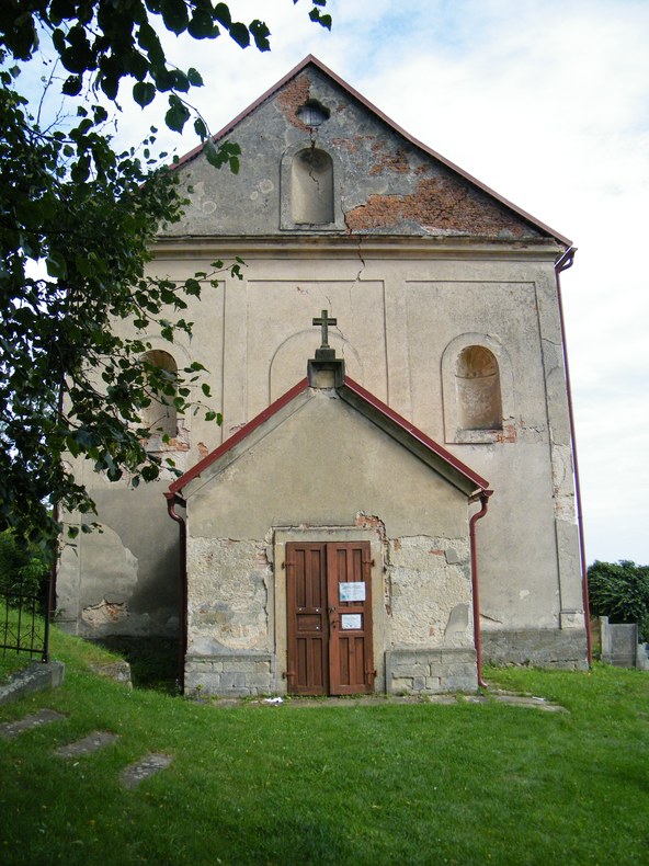 Kostel Všech svatých - Zebín