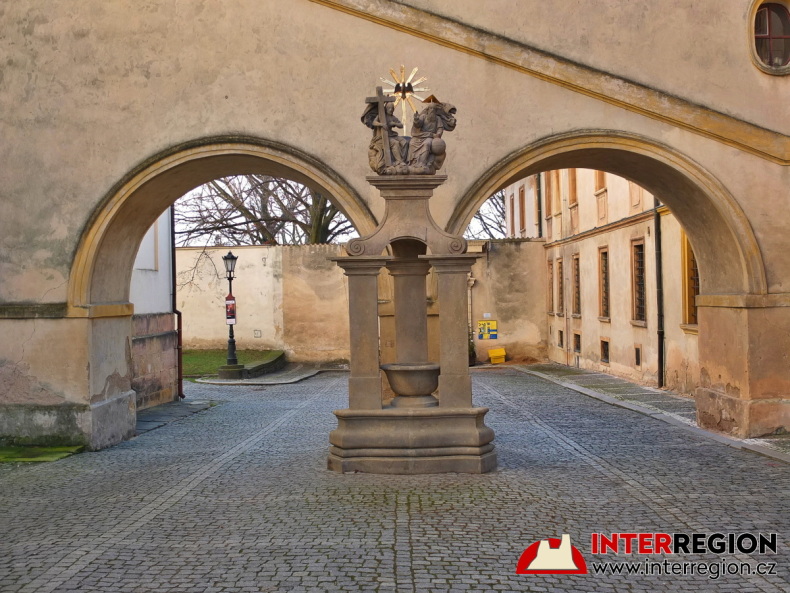 Jičín - sousoší Nejsvětější Trojice
