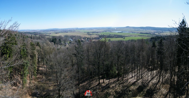 Panorama z Vítkovi vyhlídky - Šikmá věž